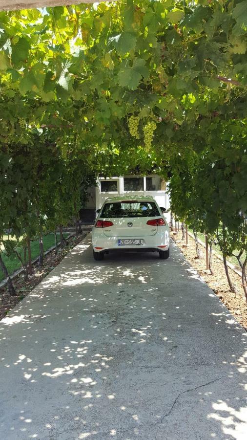 Kuca Za Odmor Luca Apartman Posedarje Kültér fotó