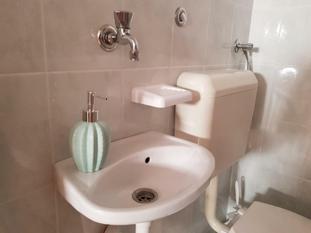 Kuca Za Odmor Luca Apartman Posedarje Kültér fotó